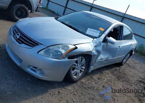 2011 Nissan Altima Hybrid from USA, damaged, VIN 1N4CL2AP3BC146024